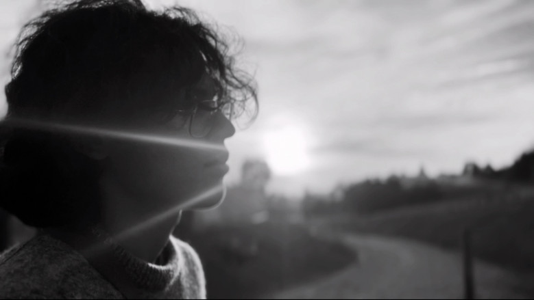 кадр из фильма 2 Hours of Daylight