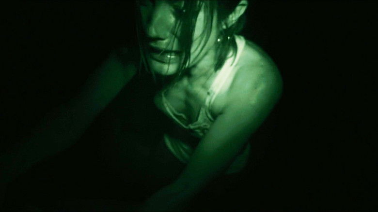 кадр из фильма Карантин