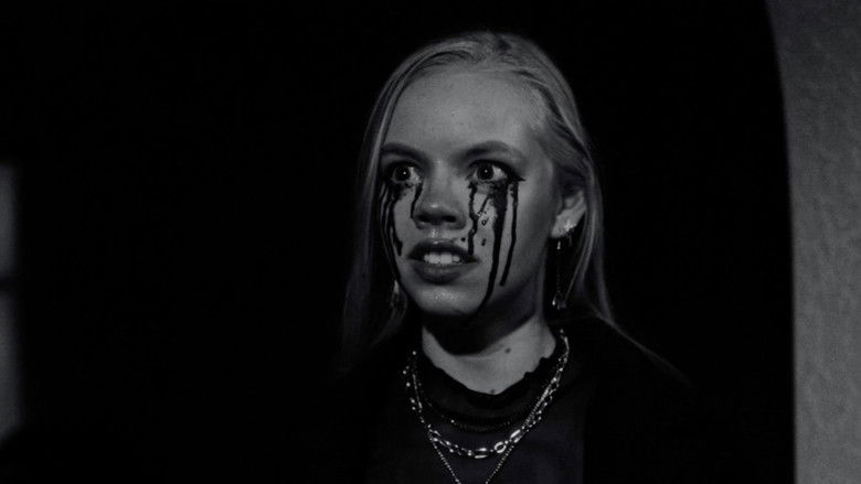 кадр из фильма Breakups Suck