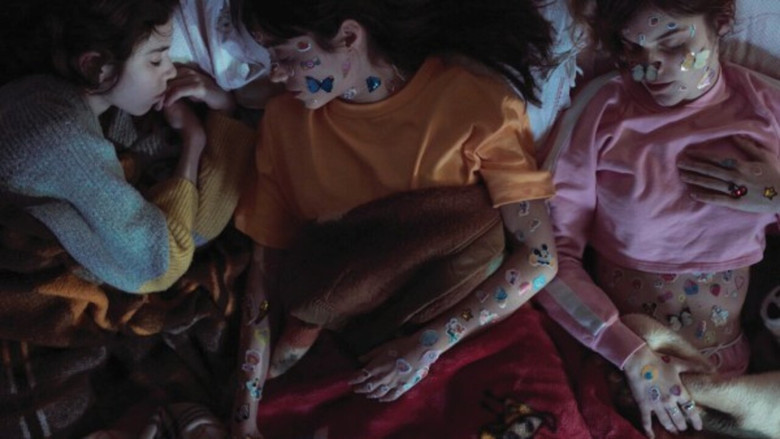 кадр из фильма Sad Girl Weekend