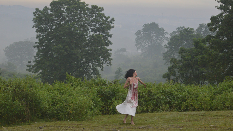 кадр из фильма Sa Pagitan ng Pagnanasa at Pangungulila