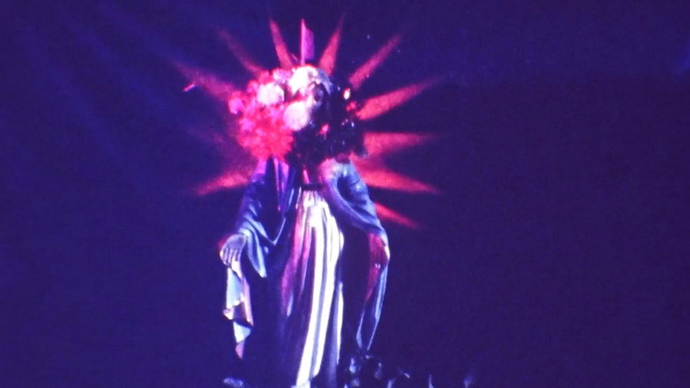 кадр из фильма Club Vatican