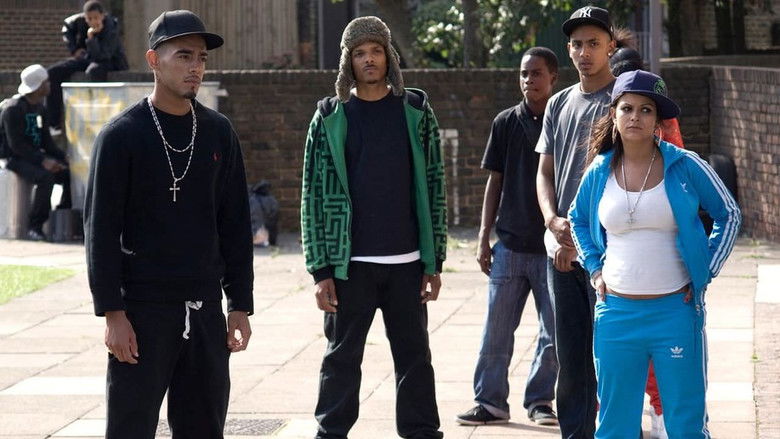 кадр из фильма Неблагоприятные Кварталы