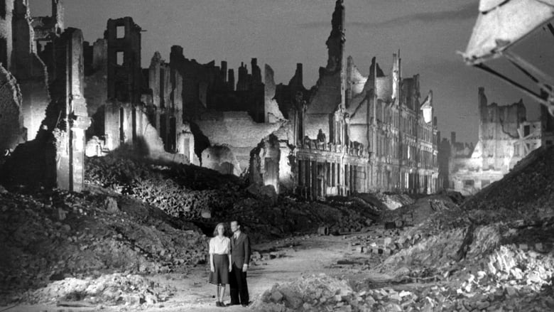 кадр из фильма Они не скроются