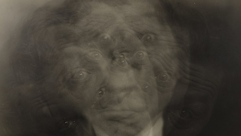 кадр из фильма Маг