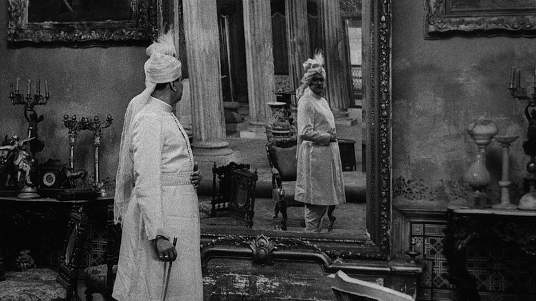 кадр из фильма Музыкальная комната