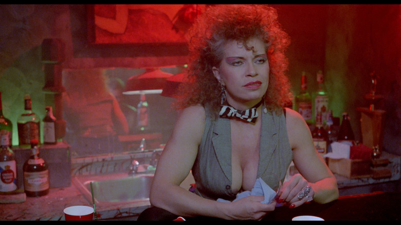 кадр из фильма Дьявольское тяготение