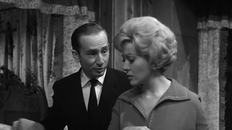 кадр из фильма Maribel y la extraña familia