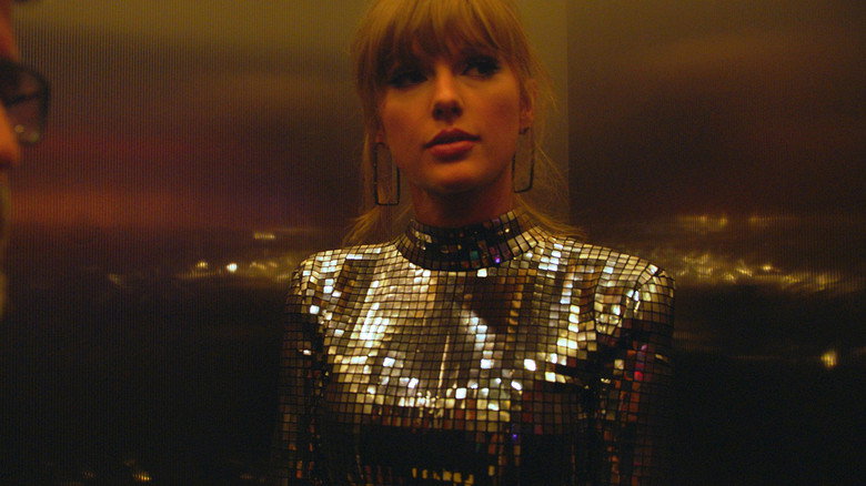 кадр из фильма Miss Americana