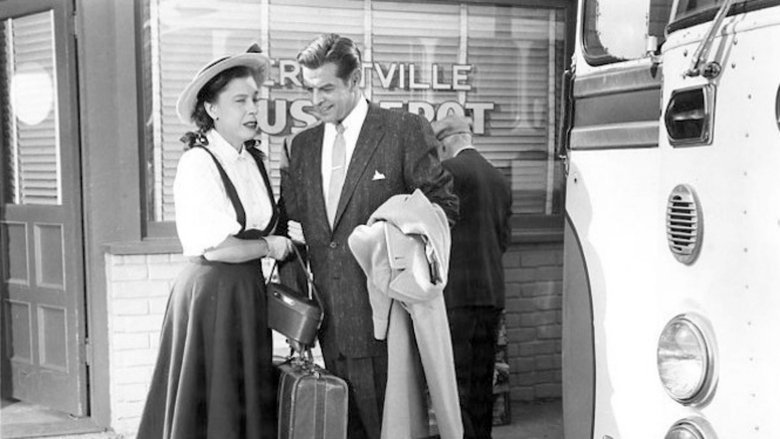 кадр из фильма Lay That Rifle Down