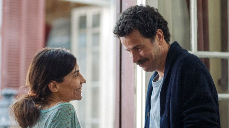 кадр из фильма Голубой кафтан