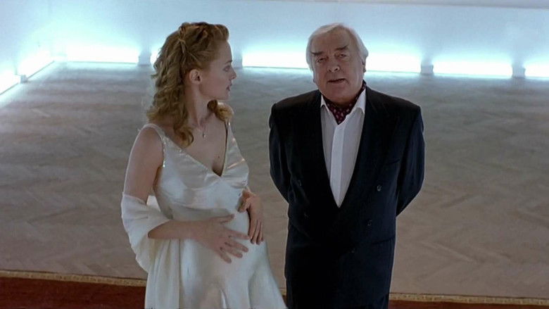 кадр из фильма Проклятые