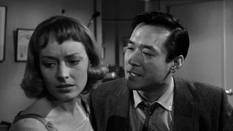 кадр из фильма Кровавое кимоно