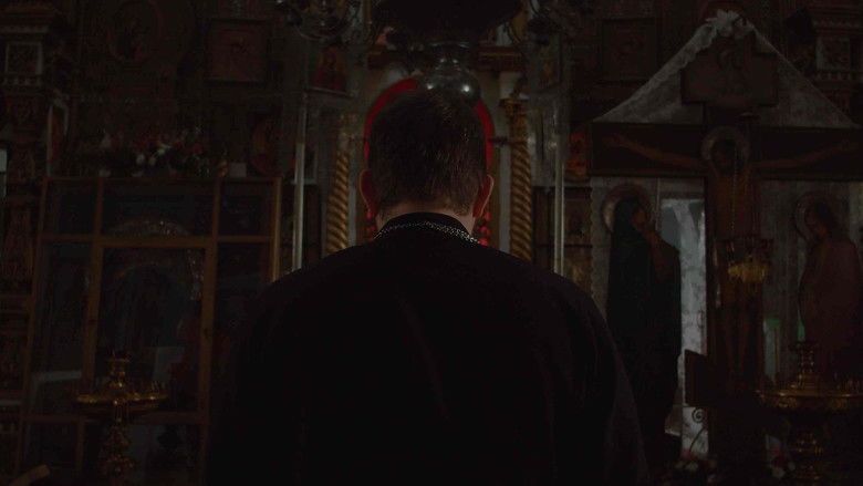 кадр из фильма Помощь Док