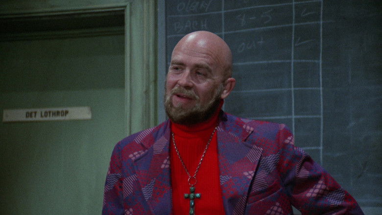 кадр из фильма Резня в автомобильном кинотеатре