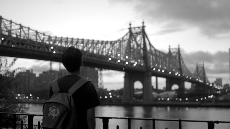 кадр из фильма Sunrise/Sunset