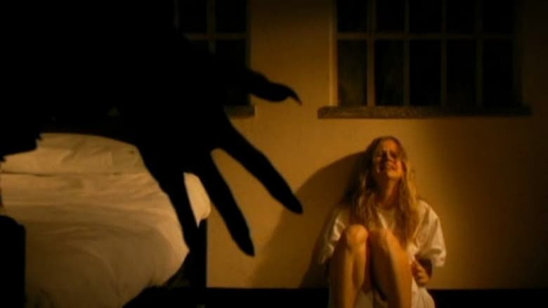 кадр из фильма Bloody Mary