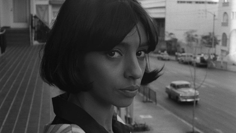 кадр из фильма Воспоминания об отсталости