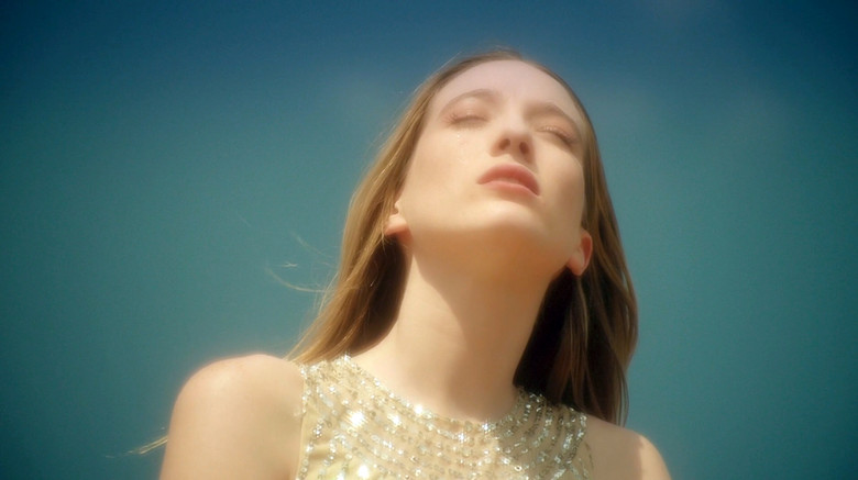 кадр из фильма Waiting for the Miracle to Come