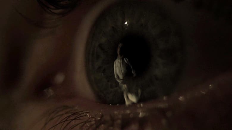 кадр из фильма Прелесть, в доме живущая