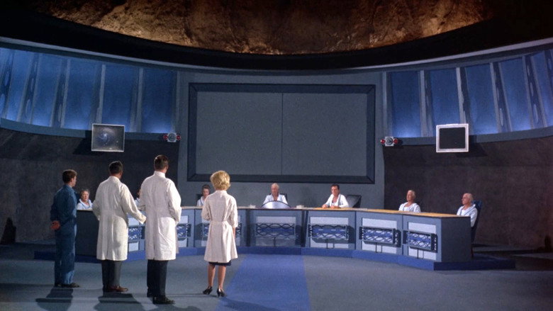 кадр из фильма Путешественники во времени