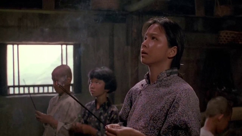 кадр из фильма 無言的山丘