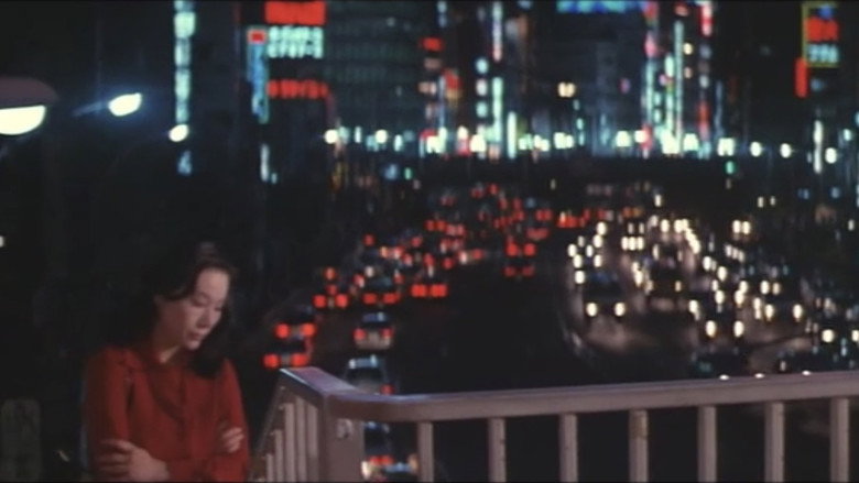 кадр из фильма Все женщины — шлюхи