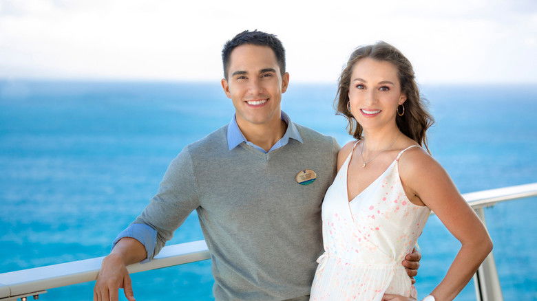 кадр из фильма Love at Sea