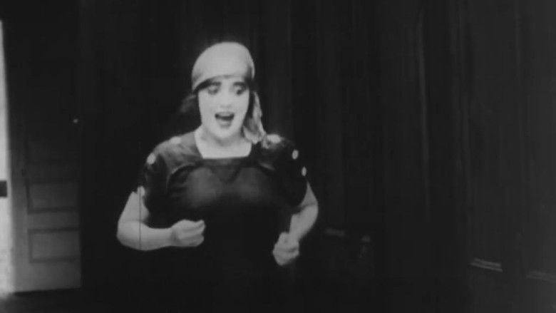 кадр из фильма Водная Нимфа