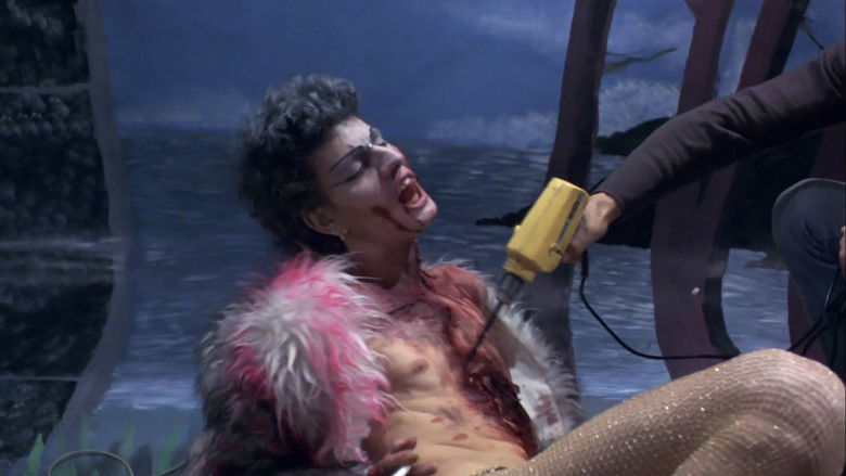 кадр из фильма Лабиринт страстей