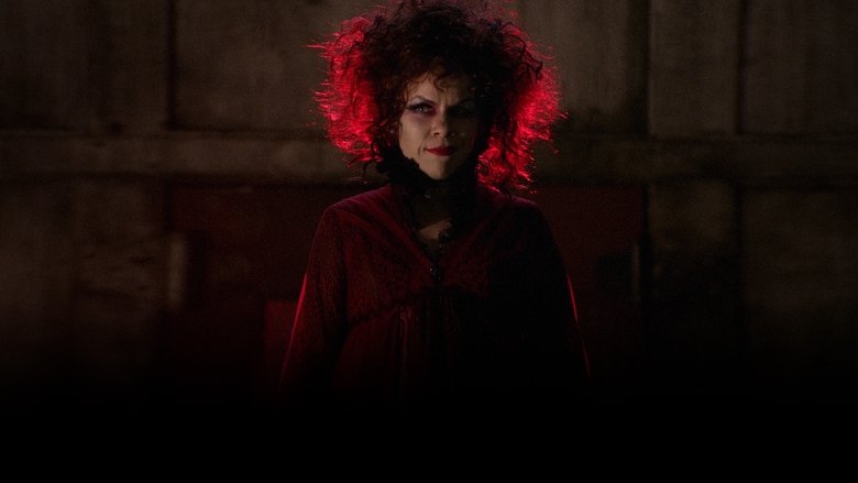 кадр из фильма Девочка против монстра