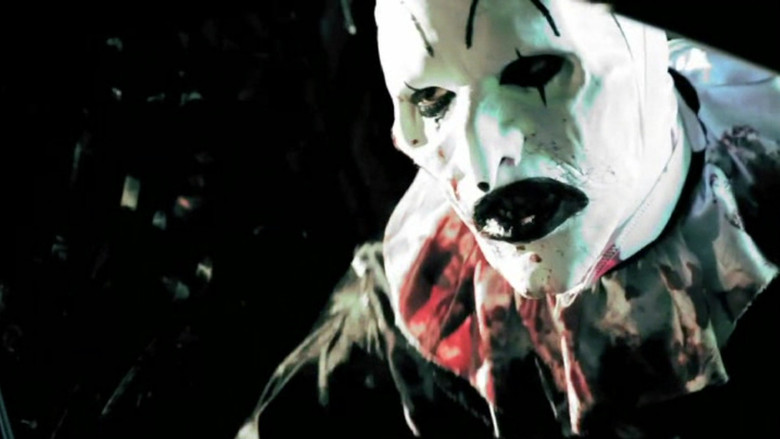 кадр из фильма Несущий ужас