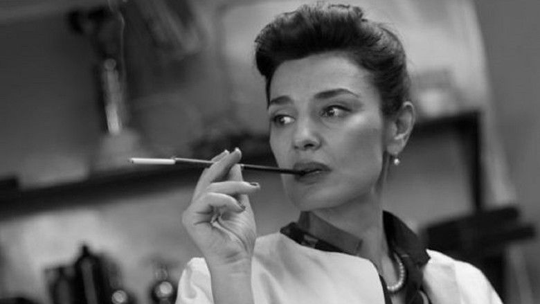 кадр из фильма ДАУ. Три дня