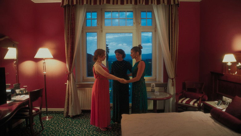 кадр из фильма Hello, Welcome