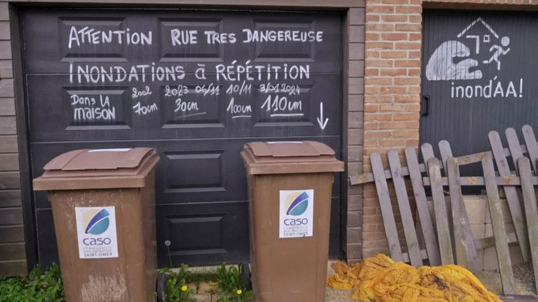 кадр из фильма Inondations dans le Pas-de-Calais, premiers refugiés climatiques ?