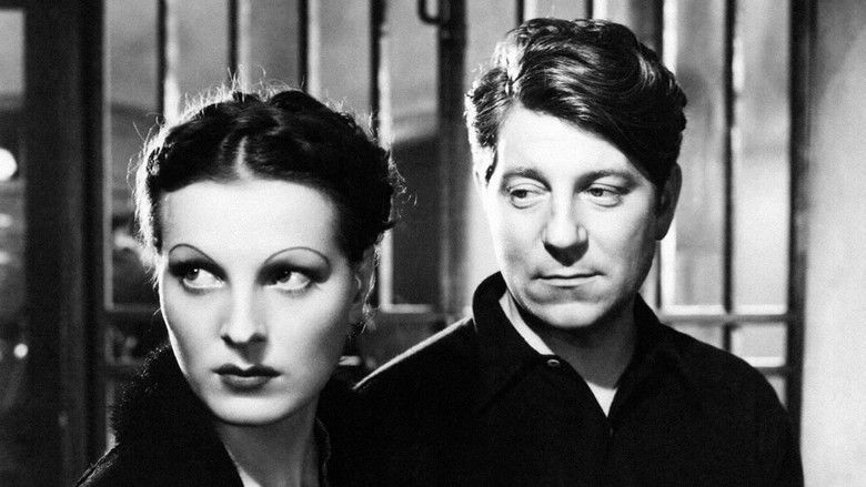 кадр из фильма На дне