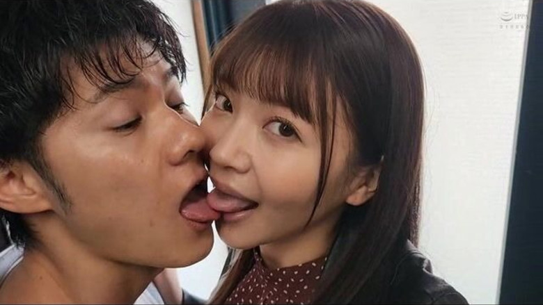 кадр из фильма 人生初カノジョに煮えきらない僕を見かねた幼馴染がキスの練習相手となってジュルヂュルちゅぱちゅぱベロキスしまくり生殺し状態にガマンできずSEXも中出しも猛特訓した