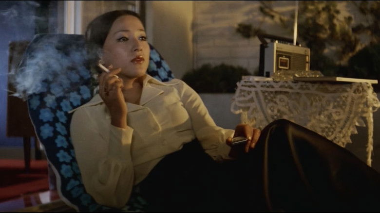 кадр из фильма 夜の演歌　しのび恋