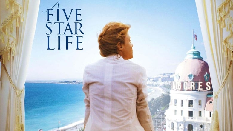 кадр из фильма Я путешествую одна