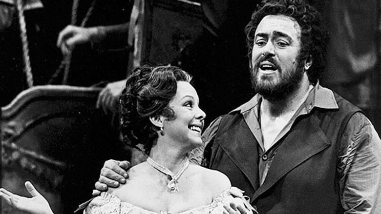 кадр из фильма Donizetti L'Elisir D'Amore