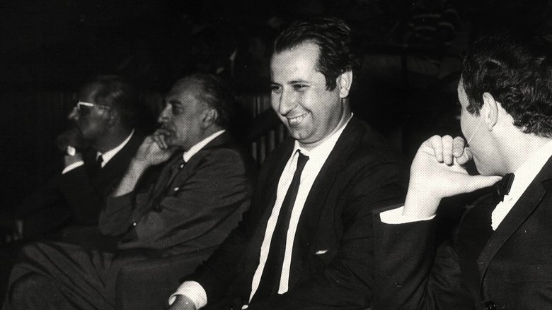 кадр из фильма Istintobrass