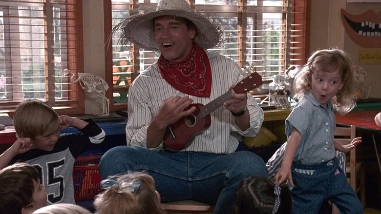 кадр из фильма Детсадовский полицейский