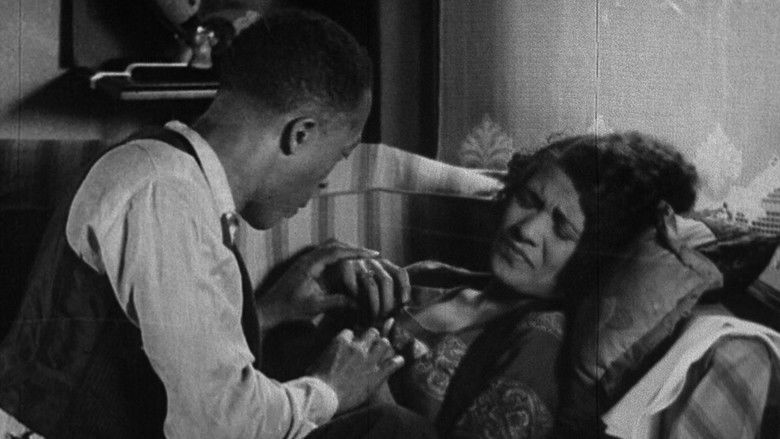 кадр из фильма The Girl from Chicago