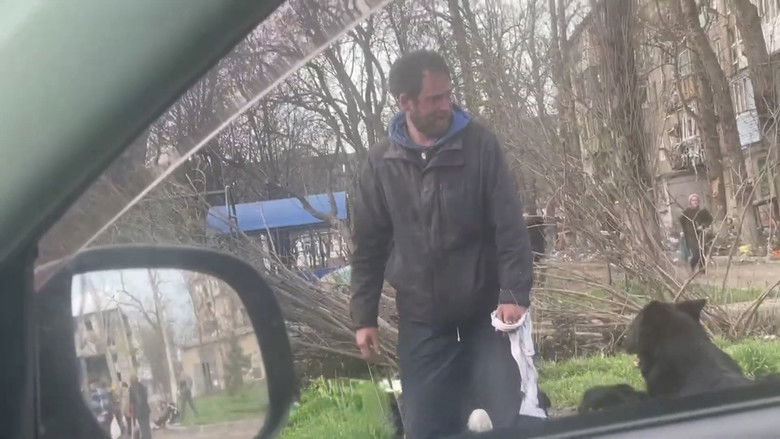 кадр из фильма Маріуполь. Хроніки пекла