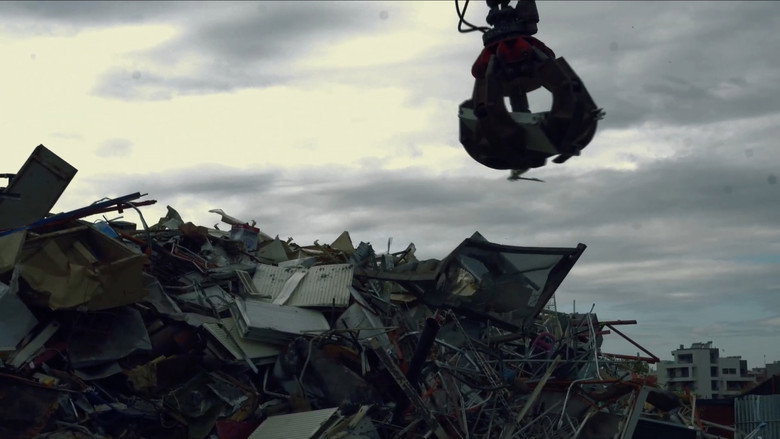 кадр из фильма Happy tho' inn a Dream