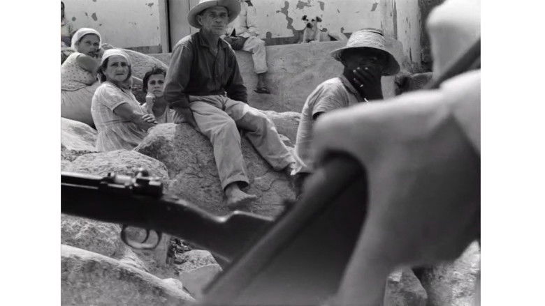 кадр из фильма Ружья