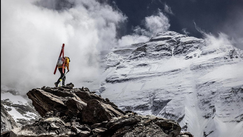 кадр из фильма Everest: The Other Side