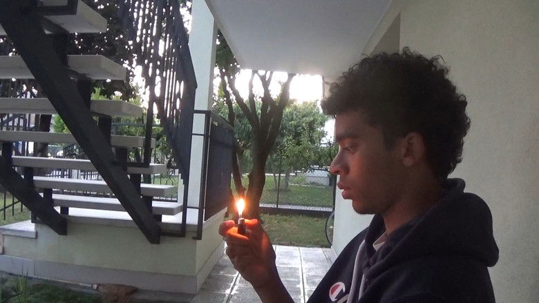 кадр из фильма INSIDE