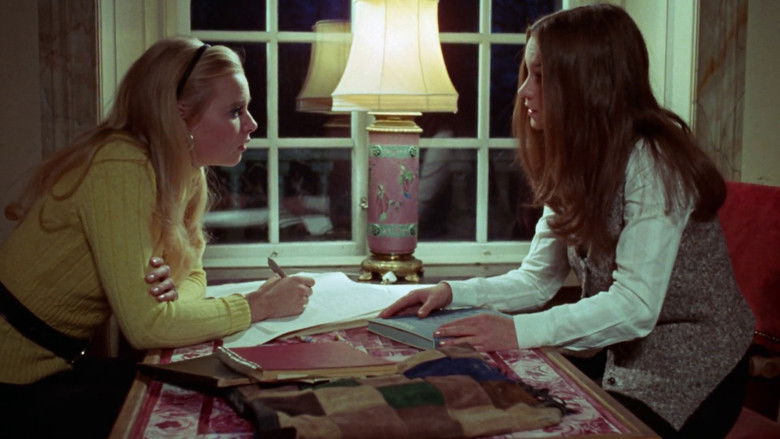 кадр из фильма Дева в Швеции