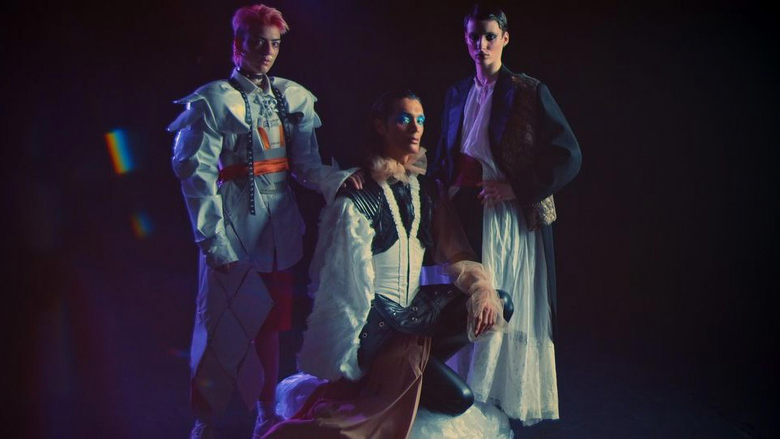 кадр из фильма At Night We Fly